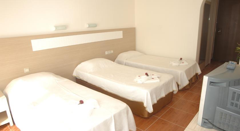 Ideal Beach Hotel Kargicak  Luaran gambar