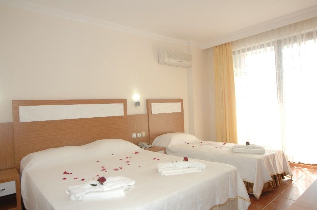 Ideal Beach Hotel Kargicak  Luaran gambar